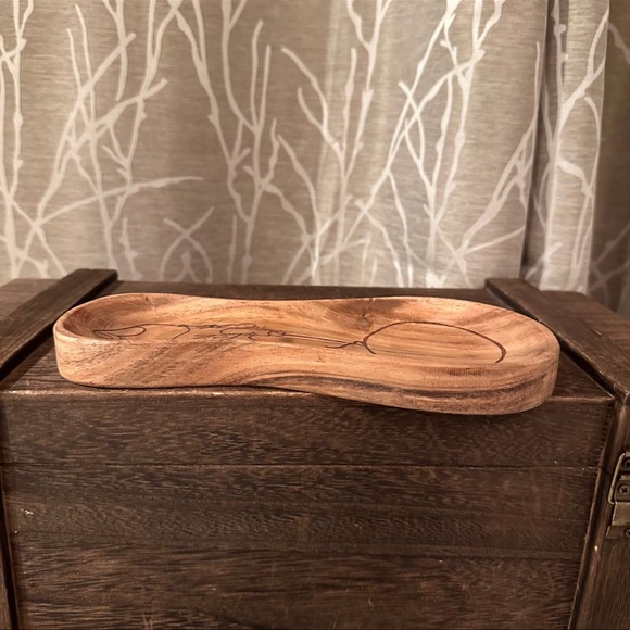 DISNEY DISNEYLAND WINNIE THE POOH WOODEN KITCHEN SPOON HOLD REST NEW HTF - Picture 2 of 5